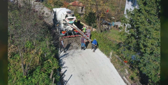 Ünye'de yollar betonla buluşuyor: Yavi-İnkur bağlantısı artık daha güvenli