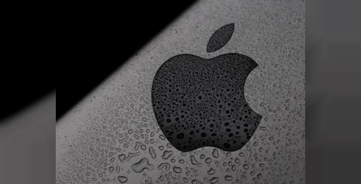 Apple'da üst düzey göçü: Hukuk ve çevre şefleri de emekli oluyor, Meta ile yönetici değiş tokuşu sürüyor