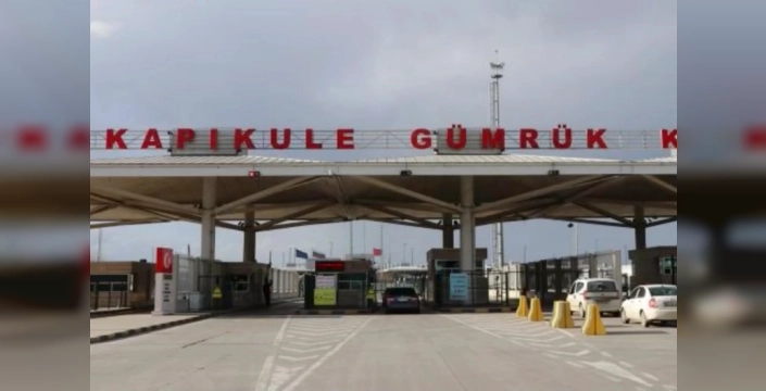 Kapıkule'de Tarihi Rekor: Bir Günde 3 Bin 442 Araç Geçişi!