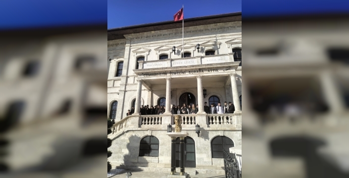 Malatyalı gençler Sivas'ın tarihi dokusuna hayran kaldı: ÖNEM projesi kapsamında unutulmaz bir kültürel gezi