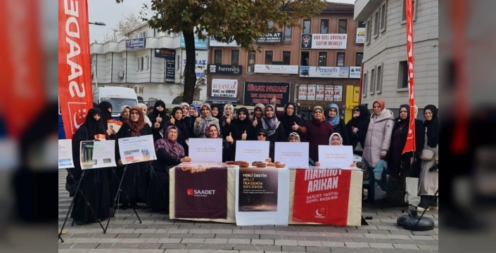 Saadet Partili kadınlar Bursa'da hayat pahalılığına karşı 'yerli üretim' çağrısı yaptı