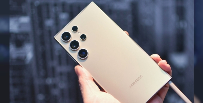 Samsung'dan şaşırtan geri dönüş: Değişken diyaframlı kamera iPhone'a karşı mı geliyor?