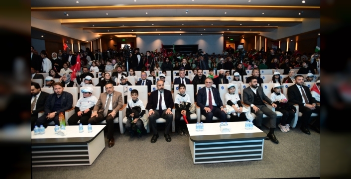 Van'da kitap seferberliği başlıyor: TÜGVA'nın 'Kitap Kurdu Yarışması' tanıtıldı