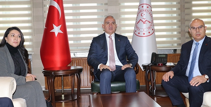 Bakan Ersoy'dan turizmde 5 katlık başarı öyküsü: 13 milyar dolardan 64 milyar dolara sıçradık