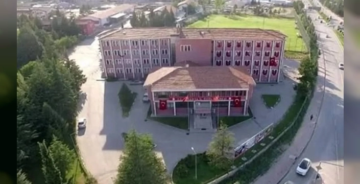 Isparta'da idarede beklenen atama yapılmadı, yardımcılar değişti