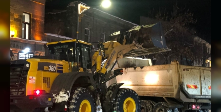 Kars'ta kar mücadelesi 7/24 devam ediyor