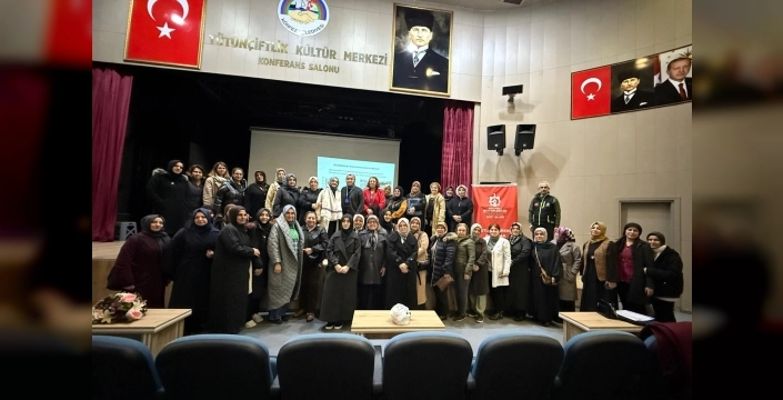 Kocaeli'de kadınlar afetlere karşı bilinçleniyor: Binlerce kursiyere önemli eğitimler verildi