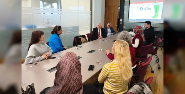 Kütahya'da öğretmenlere iklim değişikliği ve sıfır atık konusunda ufuk açıcı eğitim verildi