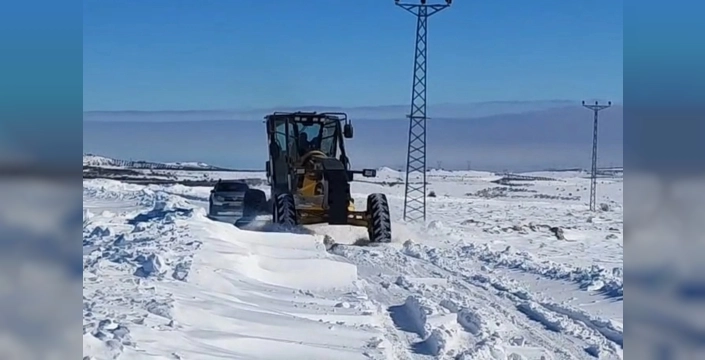 Malatya'da kar mücadelesi: 1.226 kilometre yol açıldı, mahsur kalanlar kurtarıldı