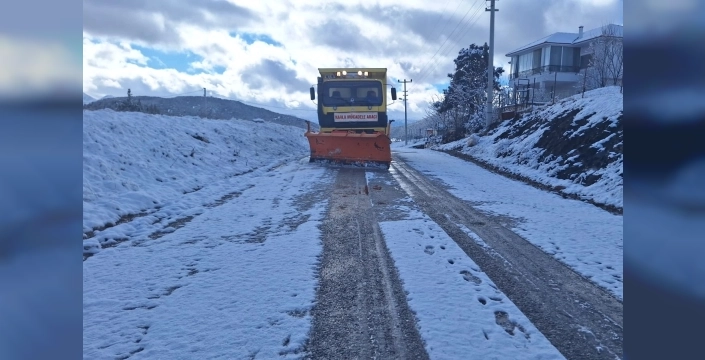 Muğla'da kar alarmı: Ekipler 7/24 göreve hazır