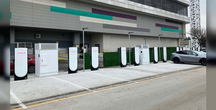 Tesla, Afyonkarahisar'da şarj ağını genişletiyor: Elektrikli araçlar için yeni rota