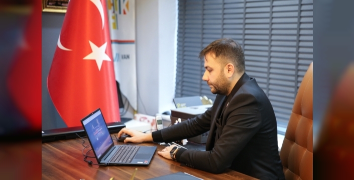 TÜGVA Van İl Başkanı, AA'nın 'Yılın Kareleri' oylamasında tercihini yaptı