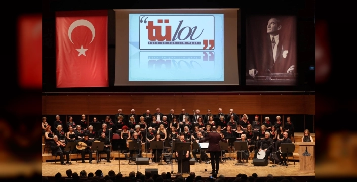TÜLOV, 25. yılını İzmir'de görkemli bir konserle kutladı