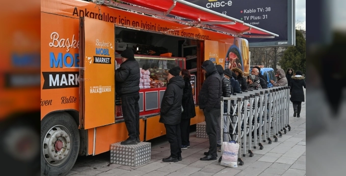 Ankara'da Ramazan'da et satışı başladı: 4 bin kilogram kırmızı et dağıtıldı