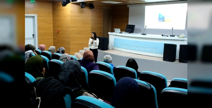 Antalya'da kadın çiftçilere çevre dostu kart: Atık puanı, tarımsal ödül