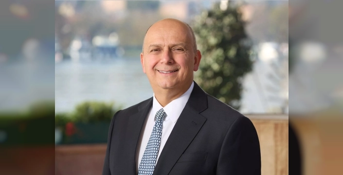 Arçelik'te tarihi değişim: 11 yıllık lider Hakan Bulgurlu görevi Can Dinçer'e devrediyor