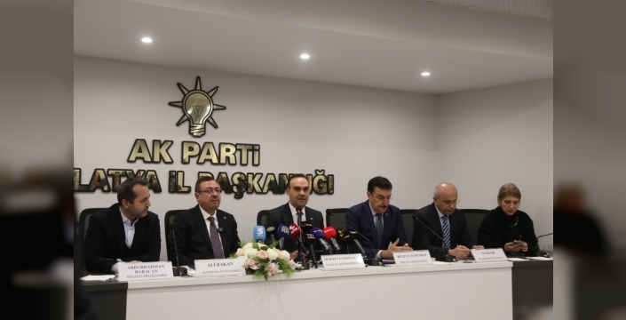 Bakan Kacır, Malatya'da sanayi yatırımlarını ve destekleri açıkladı