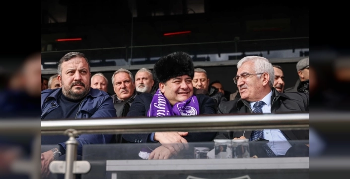Başkan Özarslan, Ankara'nın spor kulüplerine destek verdi