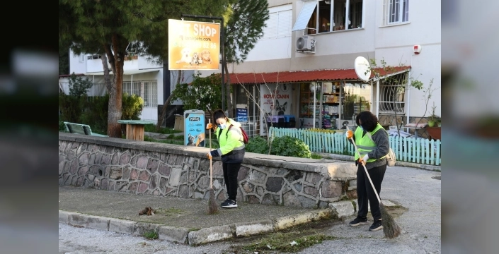 Çiğli'de temizlik seferberliği: 26 mahalle aynı anda hareket geçti