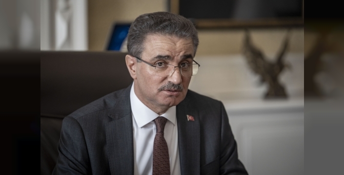 Erzurum'a yeni vali: Aydın Baruş göreve başladı