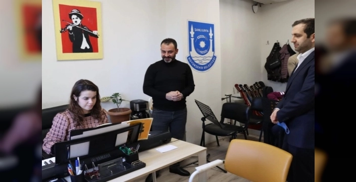 Gençler dijital yetenekleriyle geleceğe hazırlanıyor: Şanlıurfa'da 'Bugünün Gençleri Geleceğin Meslekleri' projesi tamamlandı