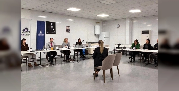 İzmir'de işe alımlara halk denetimi: 'Eş-dost' dönemi sona erdi