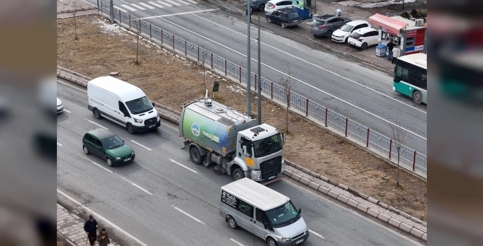 Kayseri'de 'Temizlik Seferberliği' Başladı: Şehir Yeniden Nefes Alıyor
