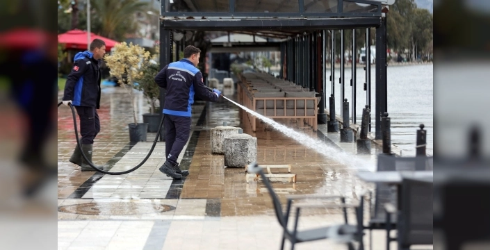 Köyceğiz'de göl taşkınından sonra temizlik çalışmaları tamamlandı