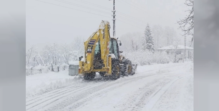 Ordu'da kar seferberliği: 472 mahalle yolu ulaşıma açıldı