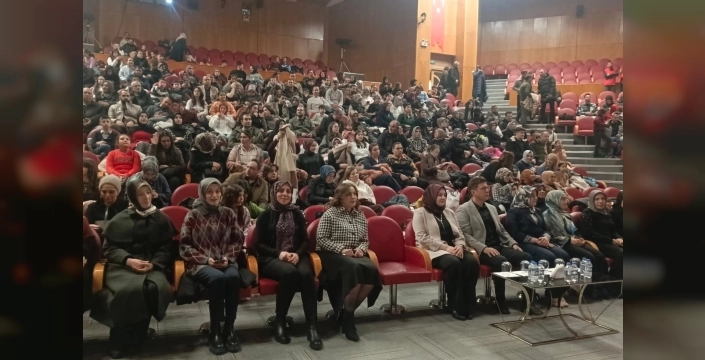 Palandöken'de genç yetenekler müzik resitaliyle gururlandırdı