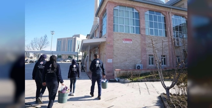 Ramazan öncesi camilerde kapsamlı temizlik seferberliği!