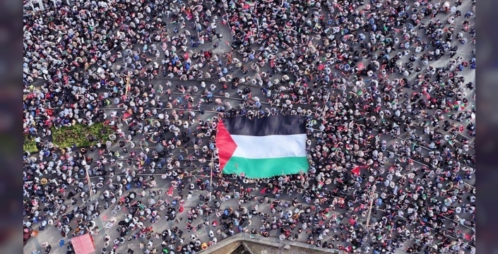 Refah Sınır Kapısı'nda sınırlı geçiş testi başladı, insani yardım tırları beklemeye devam ediyor