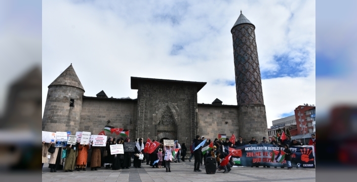 Sağlıkçılar Gazze İçin 118 Haftadır Sessiz Yürüyüşte: Zulme Karşı Birlik Mesajı
