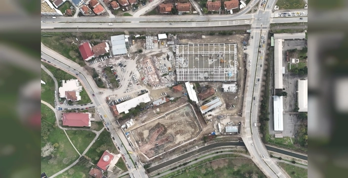 Sakarya'da gençliğe ışık tutacak iki dev proje hızla yükseliyor