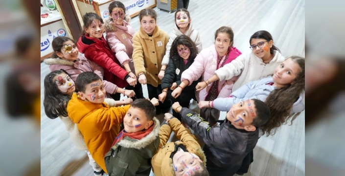 Trabzon'da Ramazan coşkusu çocuklarla şenlendi: Minikler geleneksel etkinliklerde buluştu