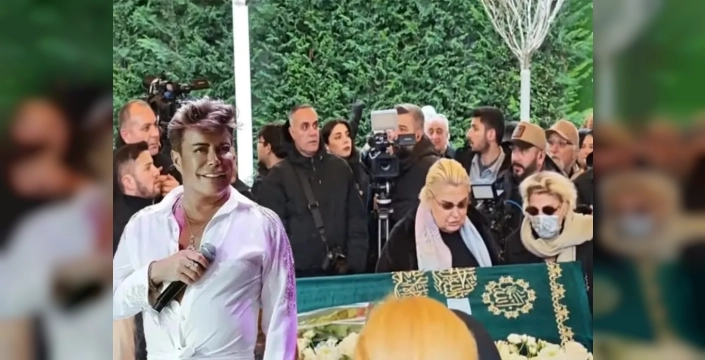 Ünlü Şarkıcı Fatih Ürek'e Gözyaşlarıyla Veda: Sevenleri Tabut Başında Yıkıldı
