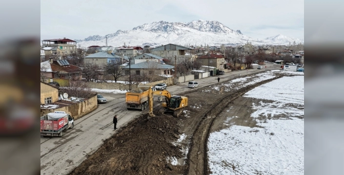Van'da trafik rahatlıyor: Yeni alternatif yollar açılıyor
