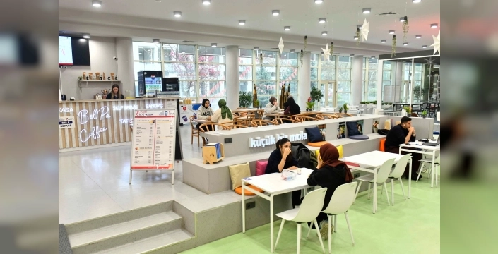 Ankara'da Genç Akademi Rüzgarı: Öğrenci Destek Merkezleri 10'a Ulaştı