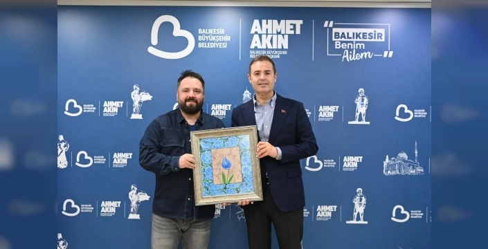 Balıkesir'de ebru sanatında icazet gururu yaşandı