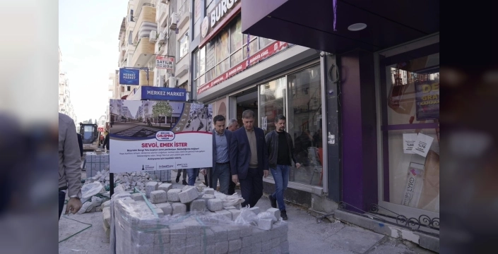 Bayraklı Sevgi Yolu'nda dönüşüm sürüyor