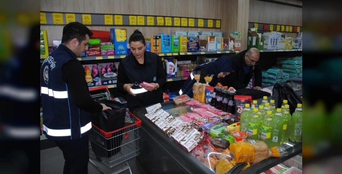 Bayram öncesi zabıta denetimleriyle tehlikeli gıdalara darbe