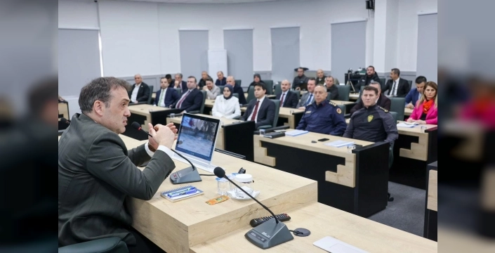 Bilecik'te Sokak Hayvanları İçin Kritik Kararlar Alındı: Vali Sözer Başkanlığında Önemli Toplantı