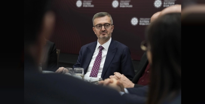 Burhanettin Duran, basın mensuplarının haklarını iyileştirmeye devam edeceğiz dedi