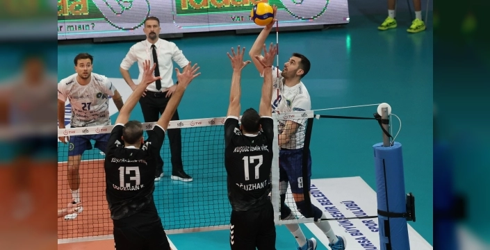 Bursa Büyükşehir Belediyespor, play-off'a yükseldi