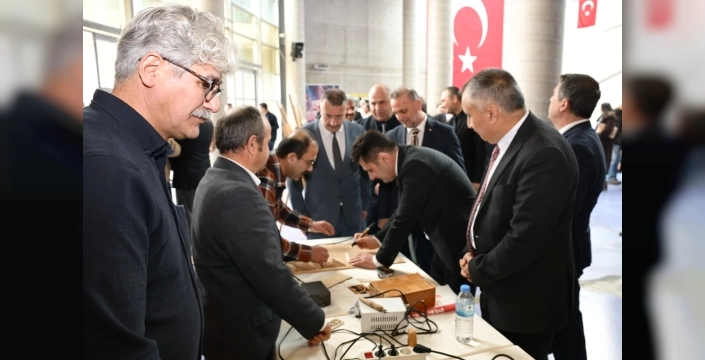 Bursa'da kaybolmaya yüz tutan zanaatlar, meslek liselerinde yeniden hayat buluyor