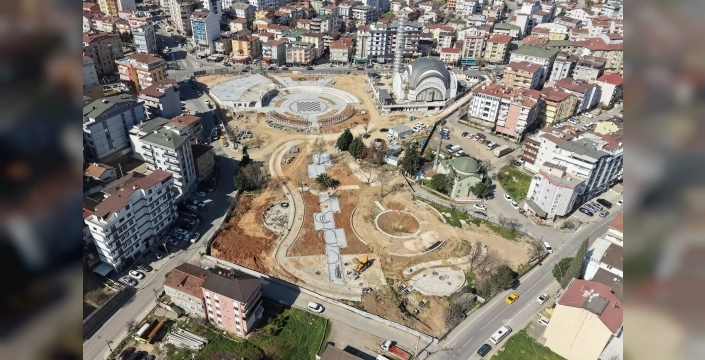 Çayırova'da yeni kent meydanı projesinde çalışmalar hızla sürüyor