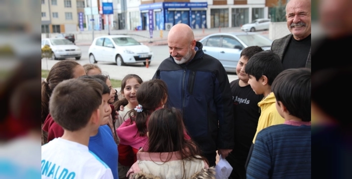 Çocuklar Kocasinan'da toprakla iç içe büyüyor: Parklarda yeni dönem