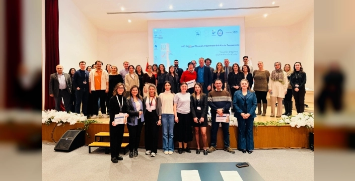 Dokuz Eylü'de etik üzerine sempozyum gerçekleştirildi