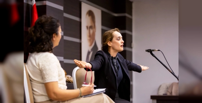 Dünya Tiyatrolar Günü'nde Afife Jale unutulmadı