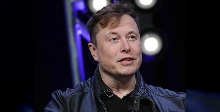Elon Musk'ın LinkedIn beğenisi, dava sürecinde tarafsızlık iddialarına yol açtı
